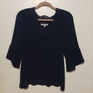 Cory Scallop Eyelet Top (Navy blue, lace neck EUC)